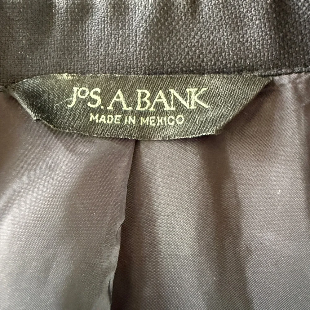 Jos‎ A Bank Travelers Mens Wool Navy Blue Blazer 41R Gold Crest Buttons Tailored